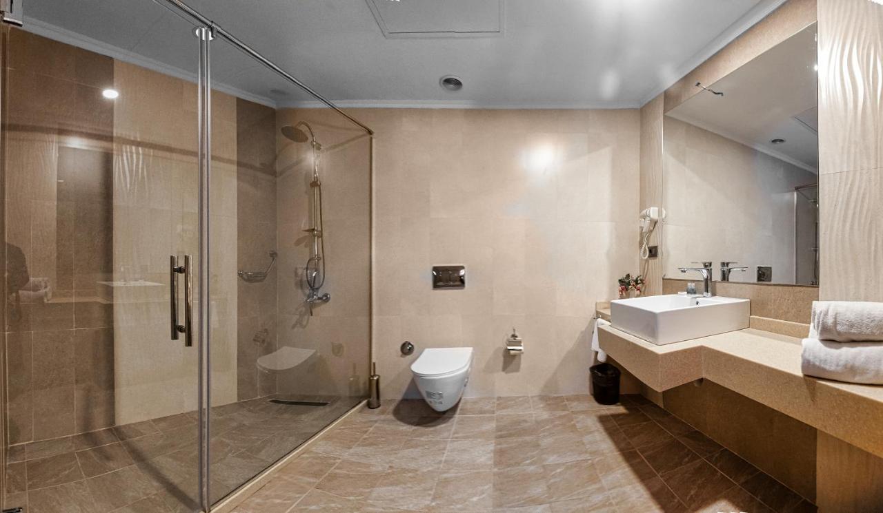 Sky Hotel Baku photo