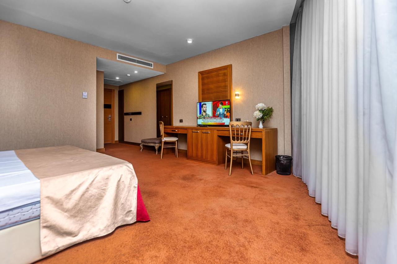 Sky Hotel Baku photo