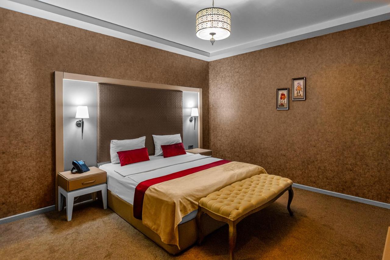 Sky Hotel Baku photo