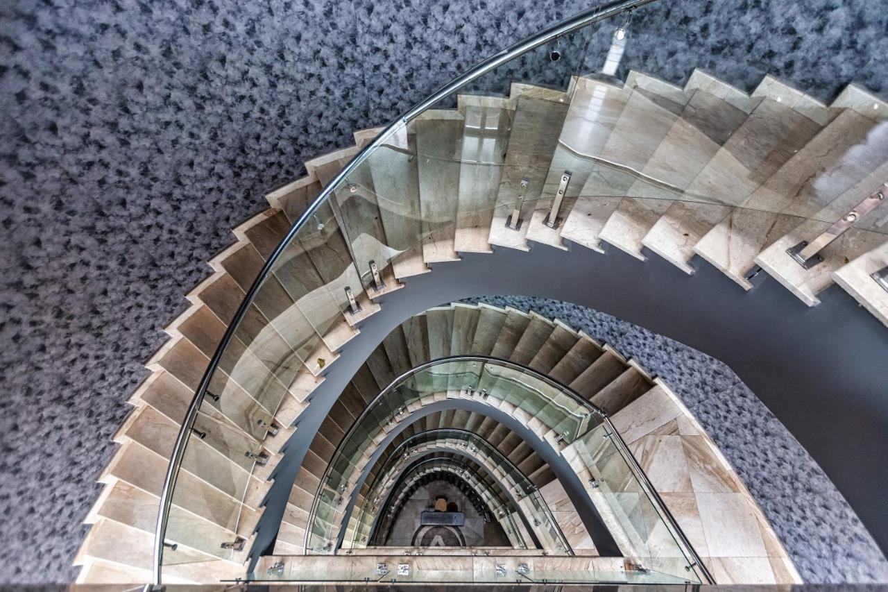 Sky Hotel Baku photo