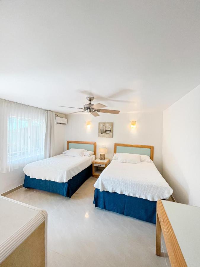 Hotel Cocoplum Beach photo