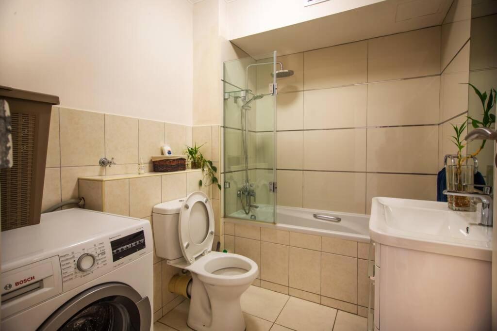 Portifino On Lake G16 The Island Club - 4