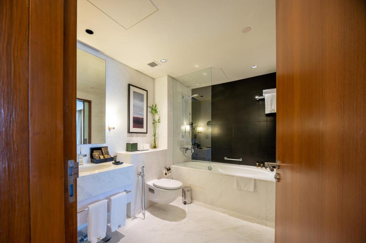 Fashion Avenue Dubai Mall-Burj Khalifa by The SHH - 3