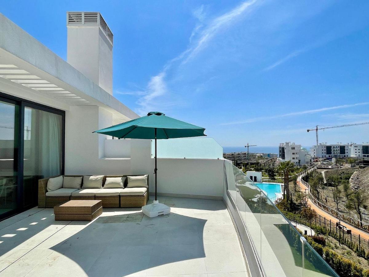 Apartment Penthouse at the exclusive and popular area El ...