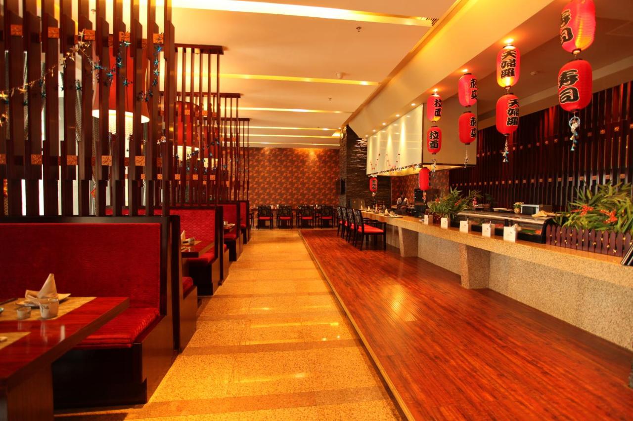 Wyndham Grand Plaza Royale Palace Chengdu photo