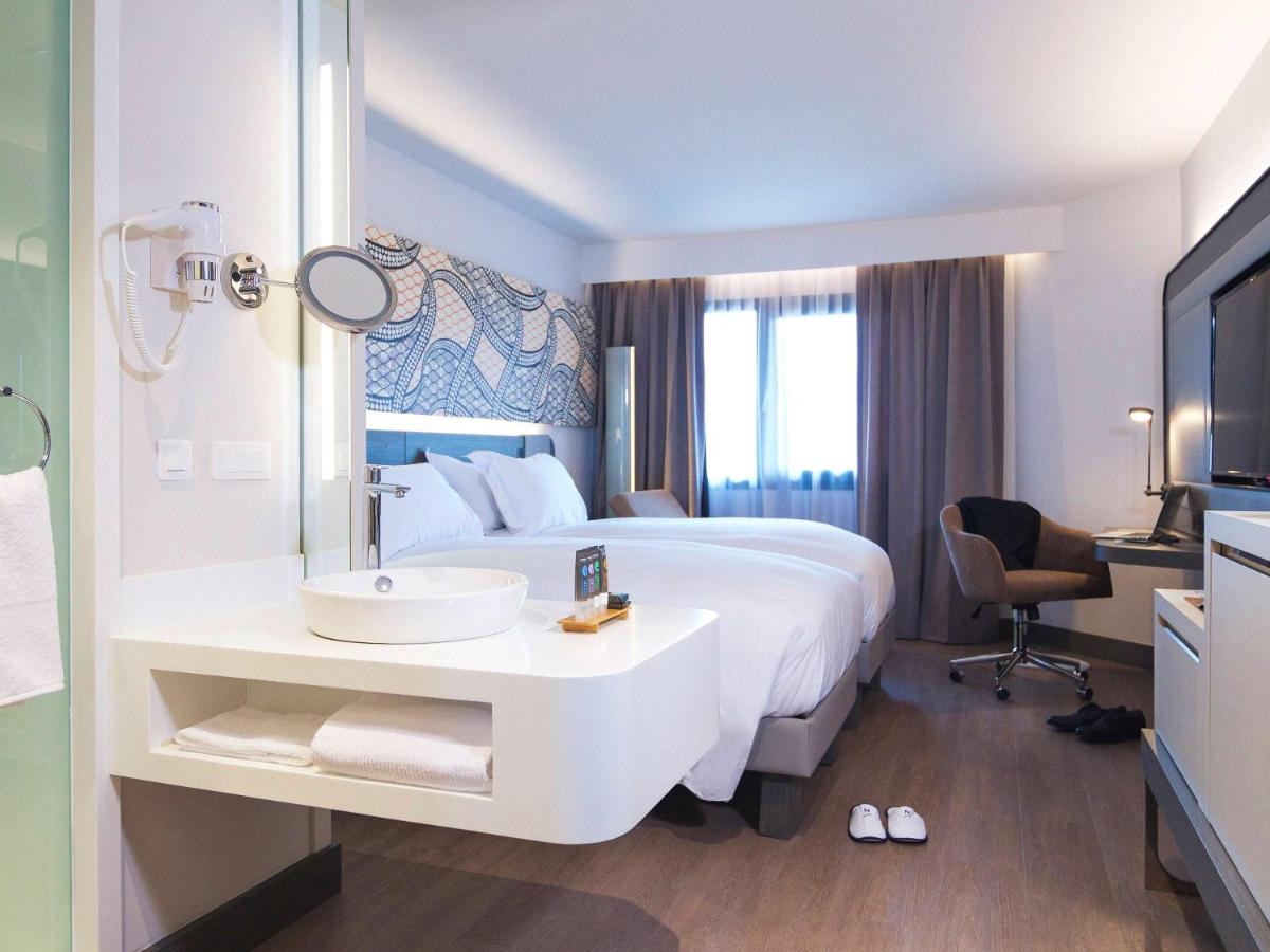 Novotel Cotonou Orisha photo