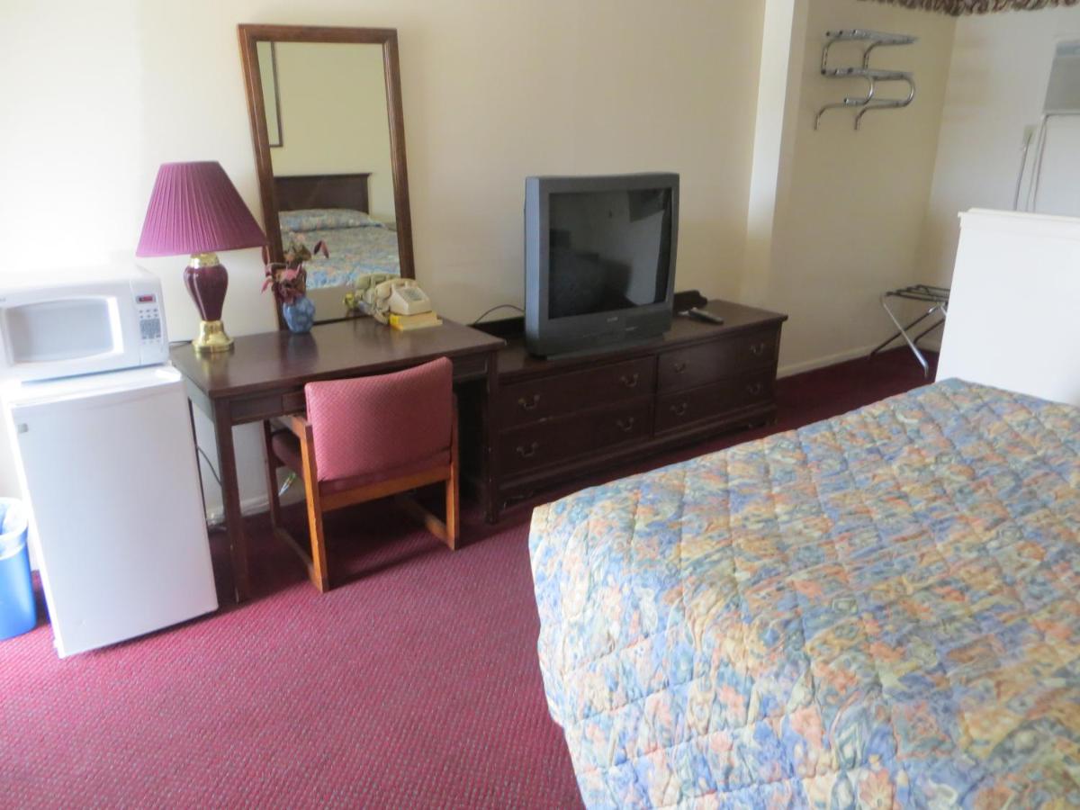 Traveler's Hotel — photo 8