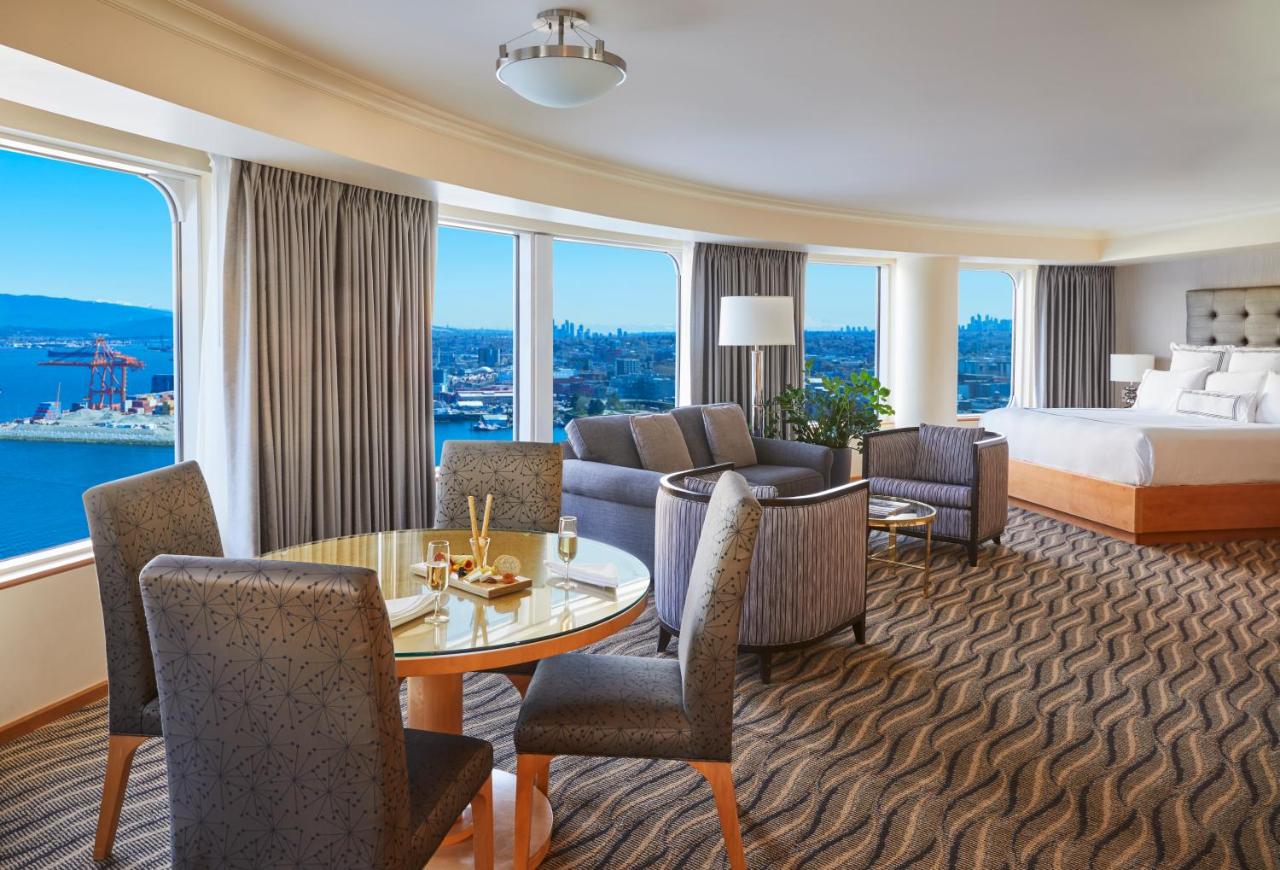 Pan Pacific Vancouver photo