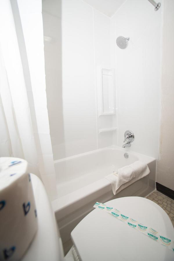 Arapahoe Motel — photo 10