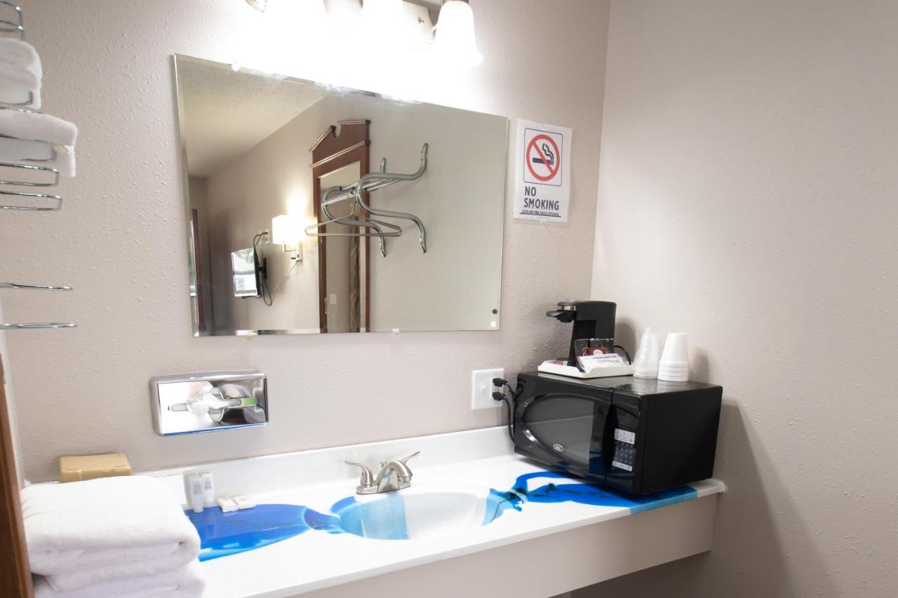 Arapahoe Motel — photo 15