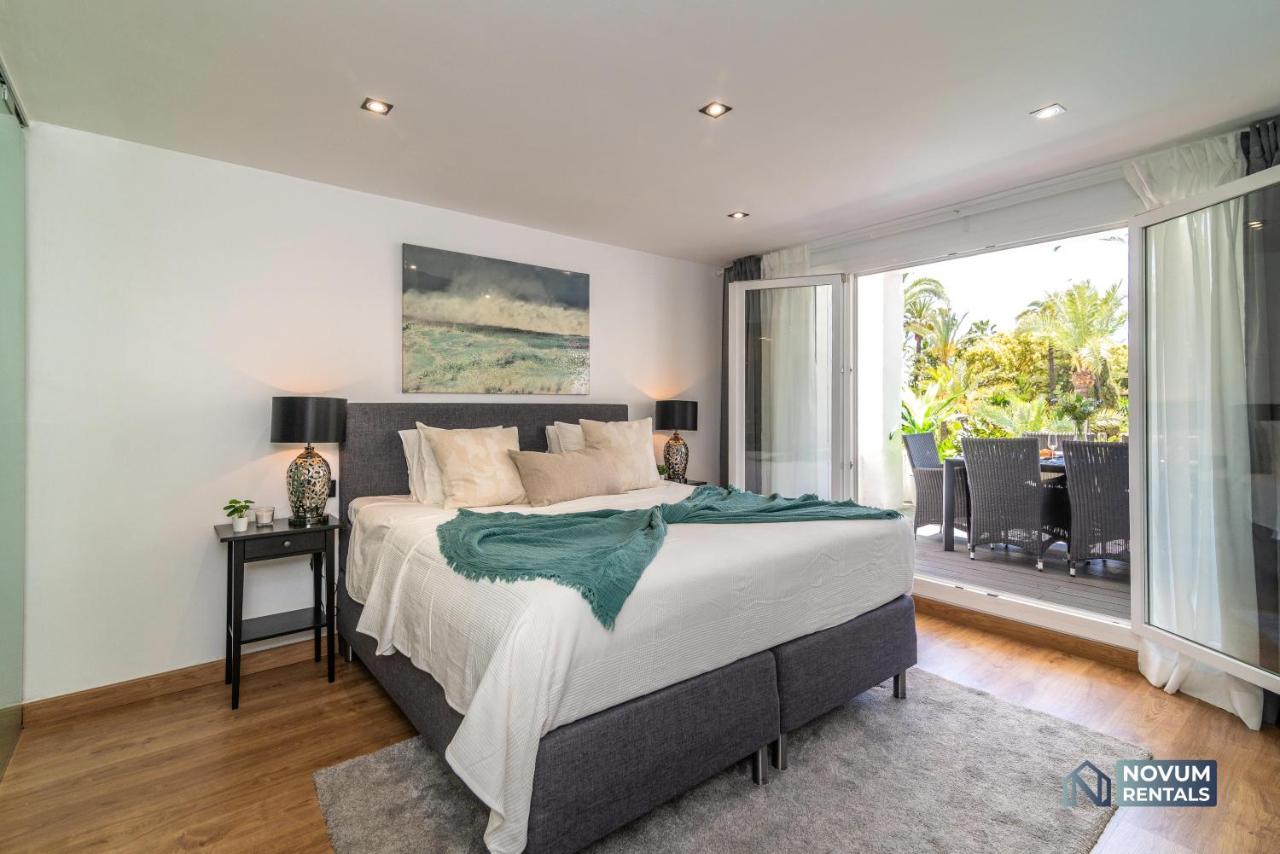 Luxurious beachside in the heart of Puente Romano, Marbella ...