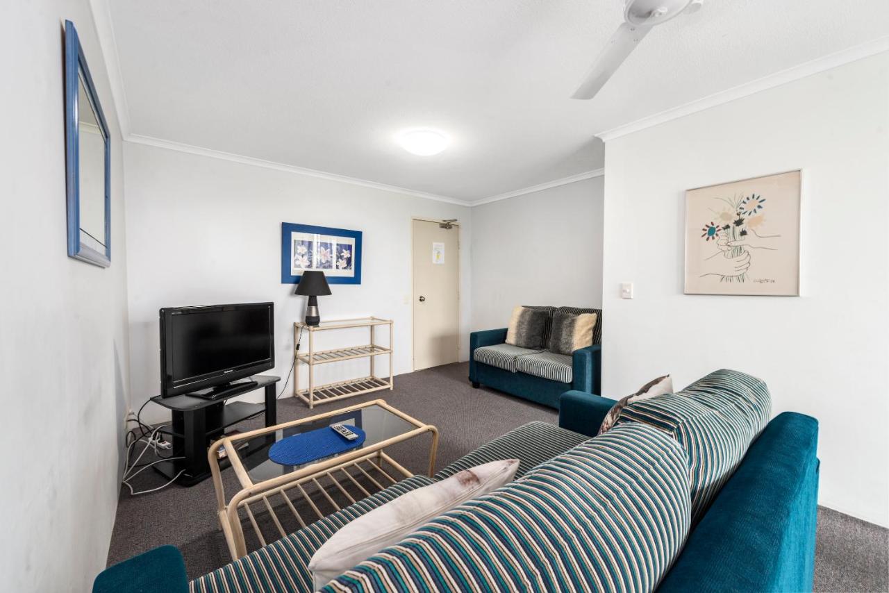 Sandpiper Broadbeach photo