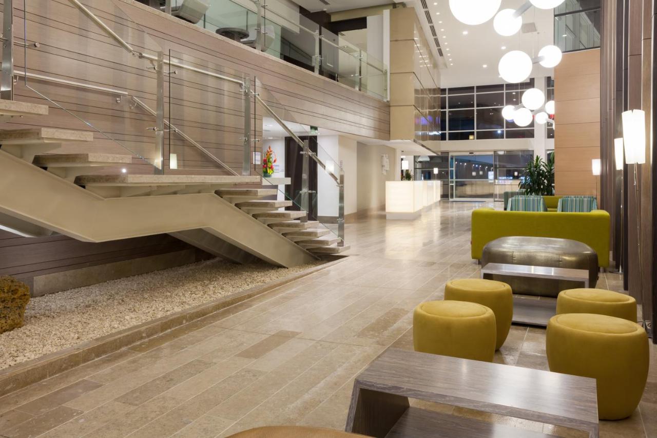 Holiday Inn Express - Cartagena Bocagrande, an IHG Hotel photo