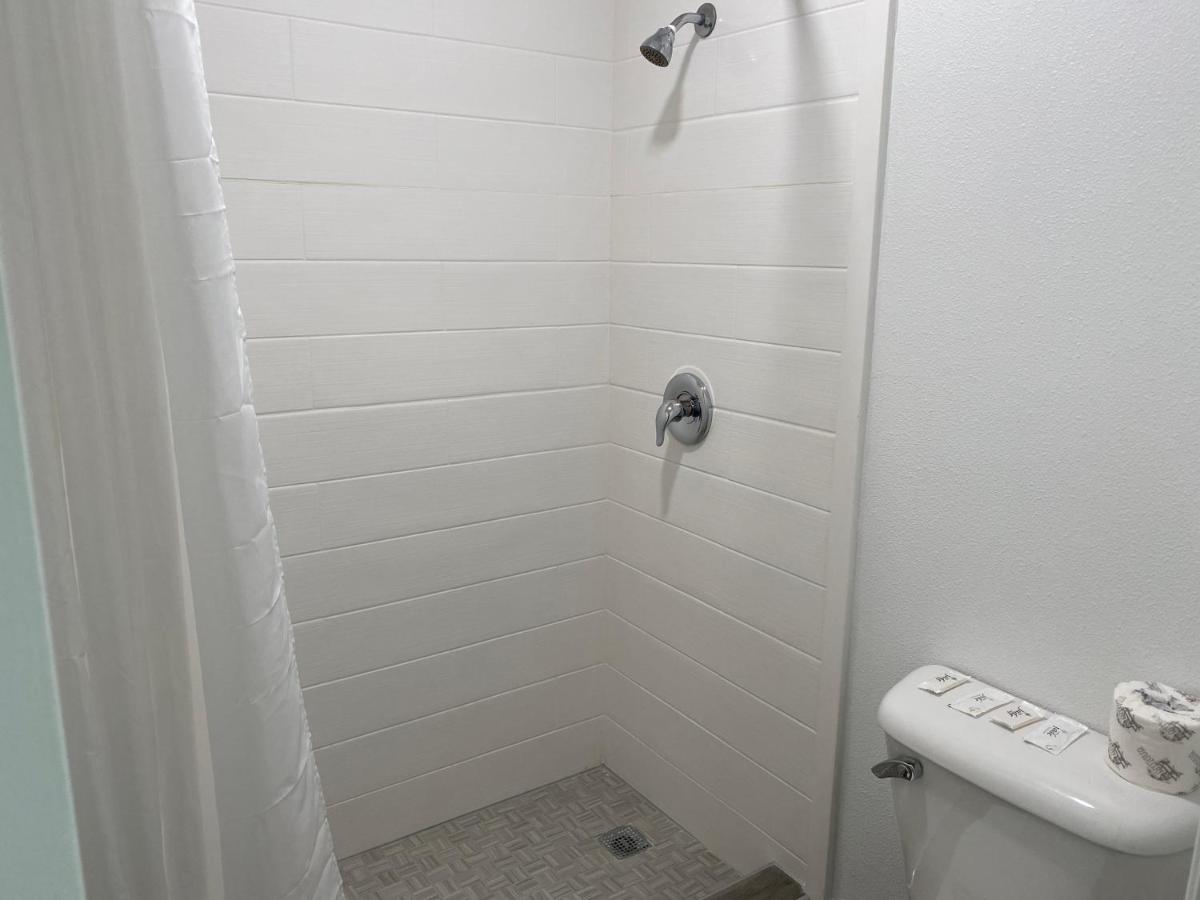 Regency Motel-Brea — photo 20