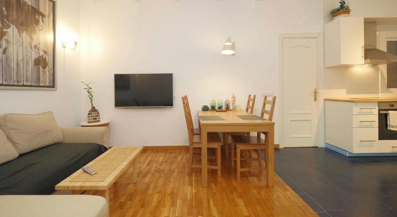 Elegant & Modern Eixample Apartments, Barcelona – Updated ...