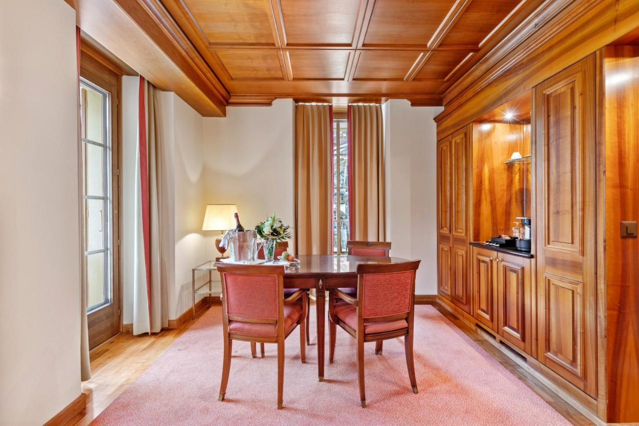 Grand Hotel Zermatterhof photo