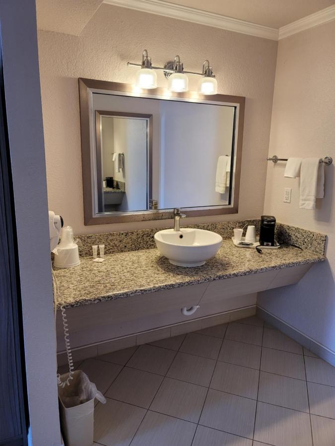 Death Valley Inn — photo 3