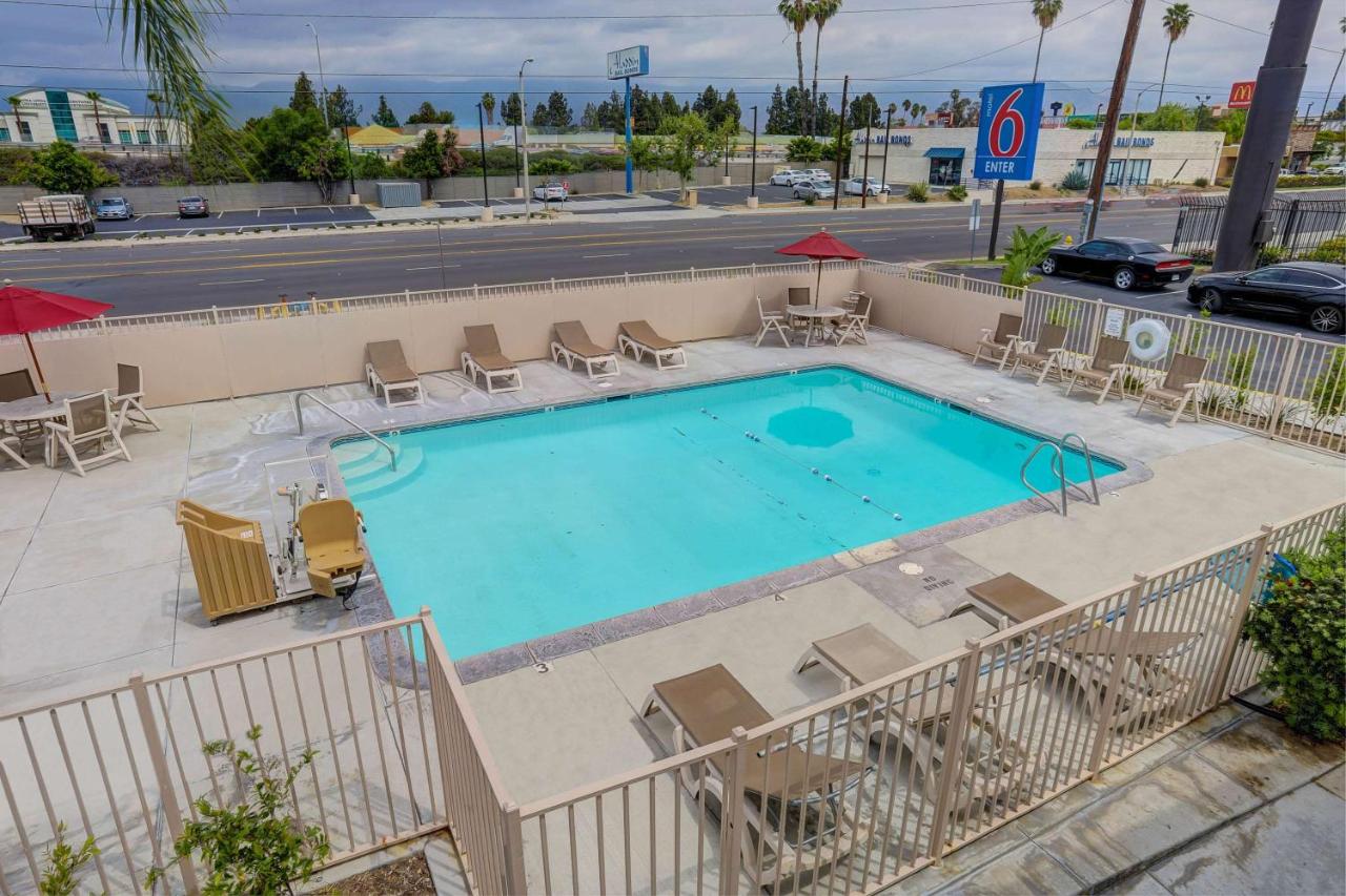 San Bernardino South Hotel — photo 12