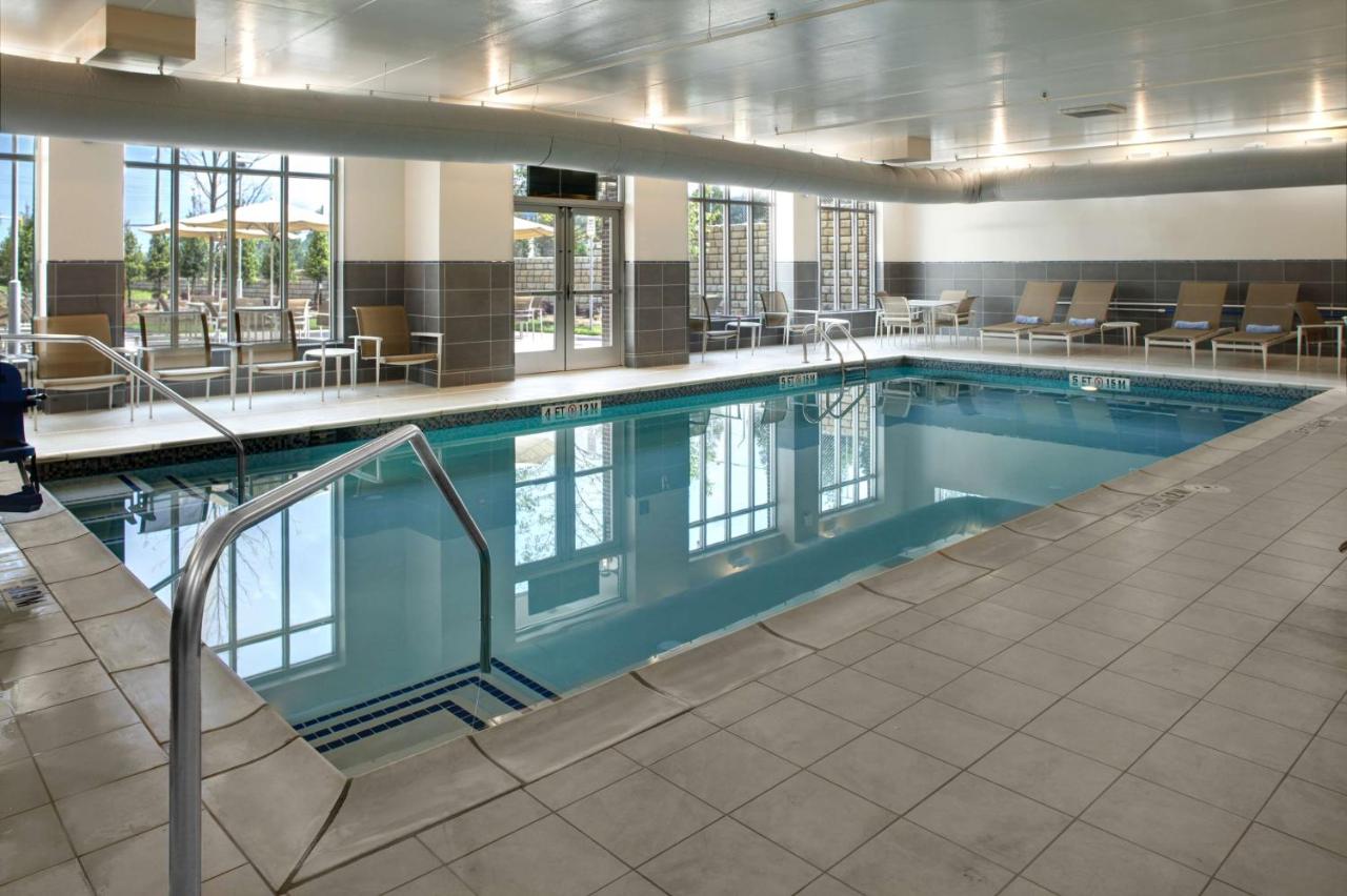 Heated swimming pool: Hyatt House Atlanta Cobb Galleria