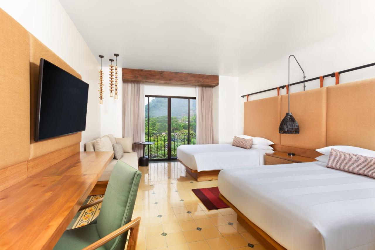 Los Sueños Marriott Ocean & Golf Resort photo