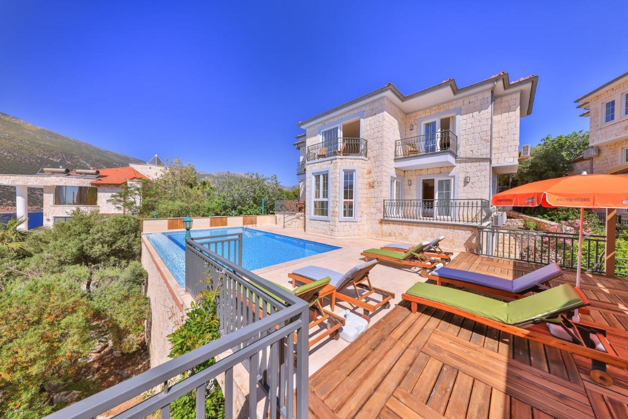 villa kas deniz manzarali 6 kisilik antalya turkey booking com