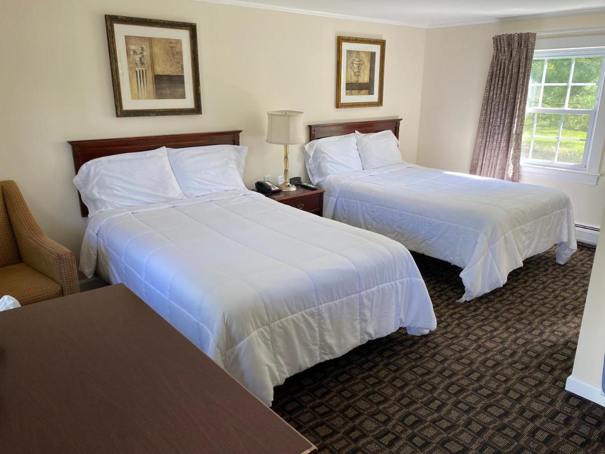 Villager Motel — photo 9