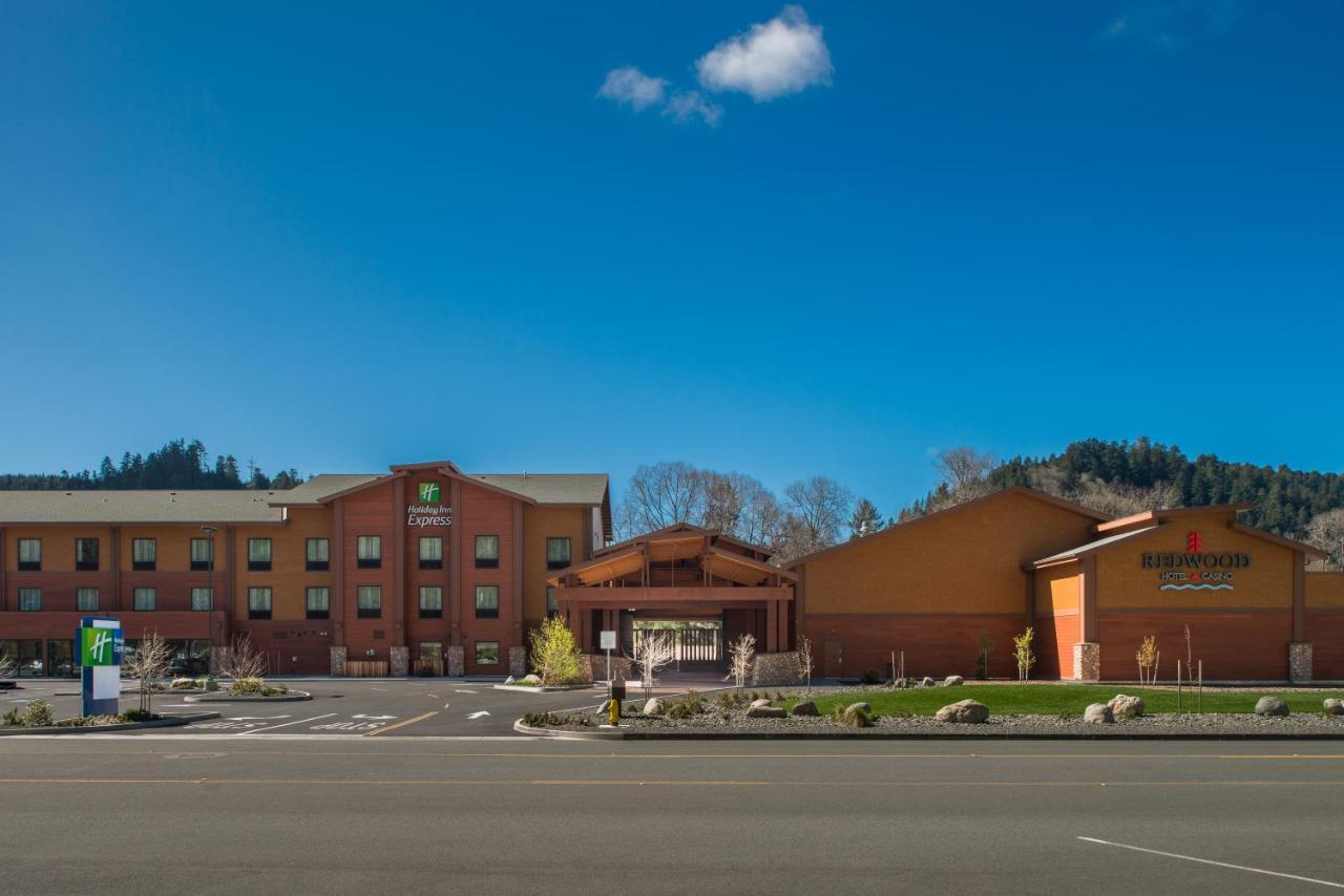 Holiday Inn Express Redwood National Park, an IHG Hotel photo
