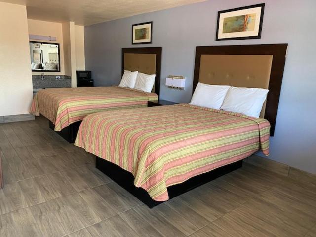 Sunrise Inn — photo 7