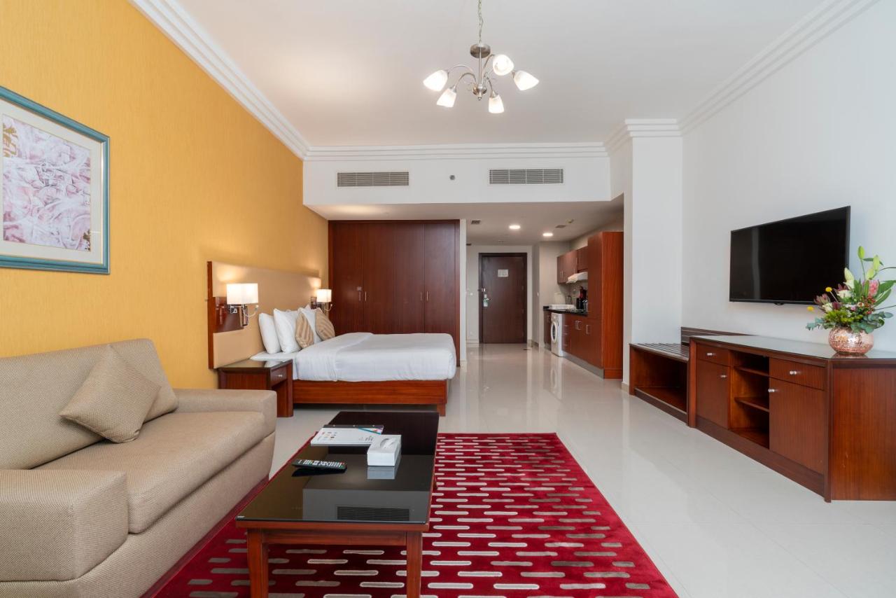 Star Metro Deira Hotel Apartments photo