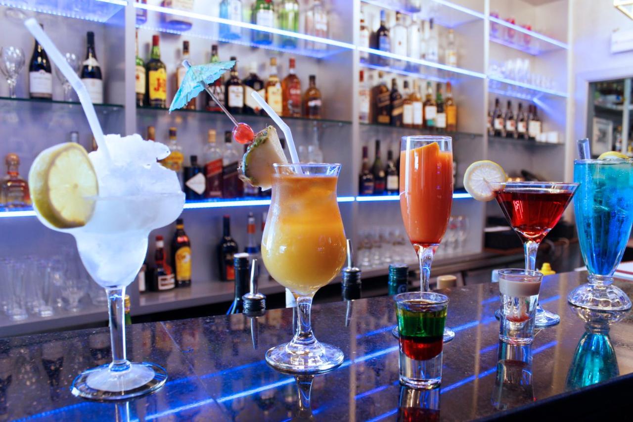 Al Diar Dana Hotel - 2