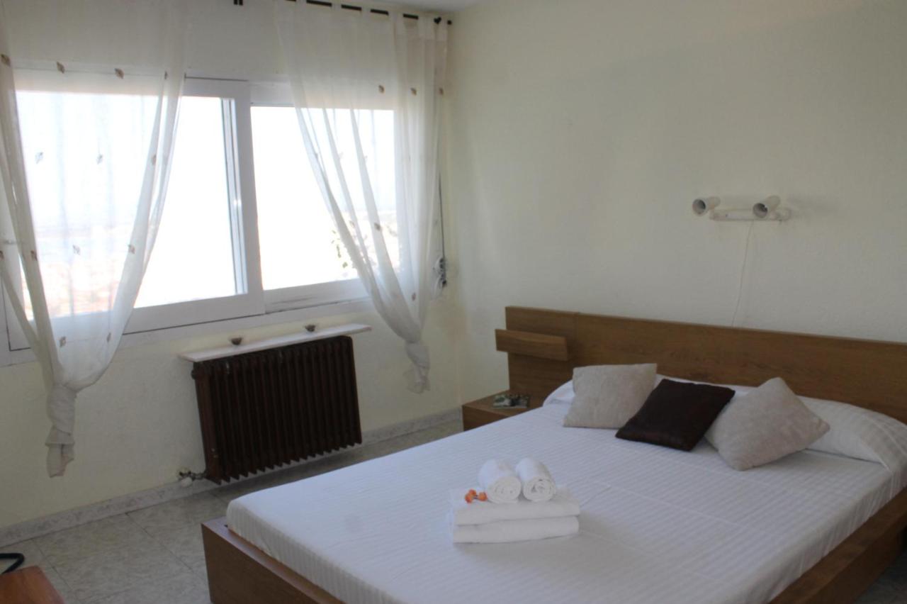 Agi Villa Lisip, Roses, Spain - Booking.com
