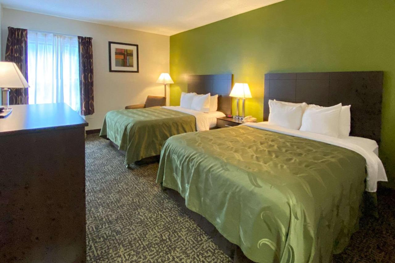 American Inn — photo 20