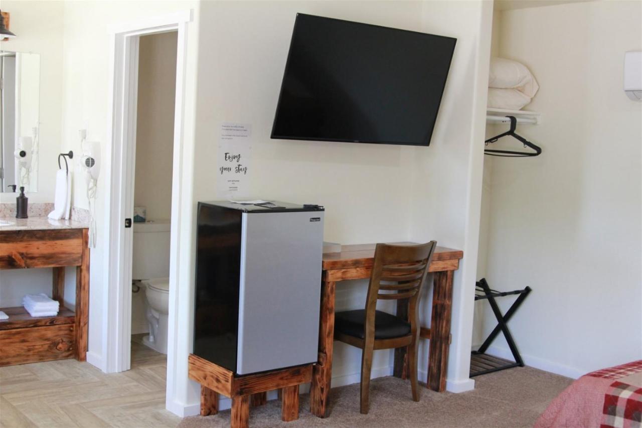 Hurricane Hideaway Lodging — photo 17