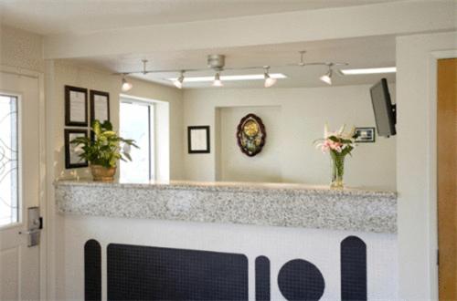 Turlock Inn — photo 10