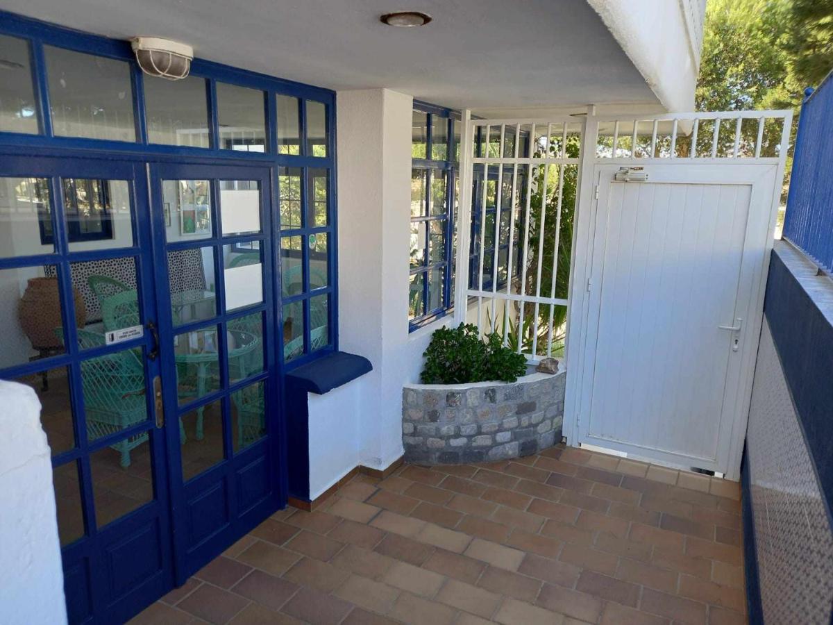 ESTUDIO TRES PINOS PISCINA jUNTO AL MAR, San José – Precios ...