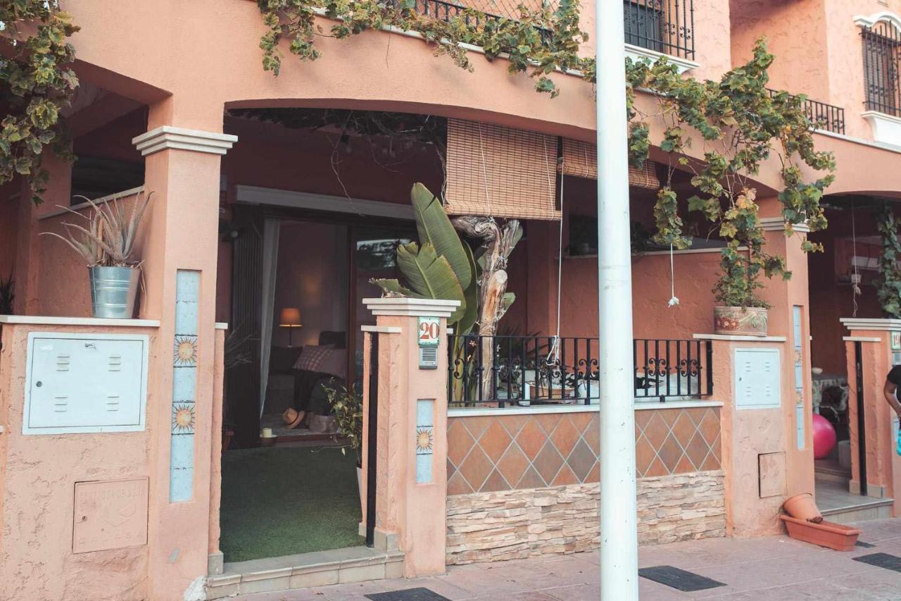Apartamento La Invencible Terreros en 1ª Línea de Playa, San ...