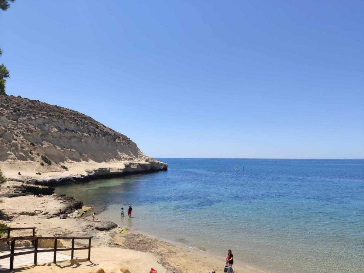 Apartamento La Invencible Terreros en primera línea de playa ...