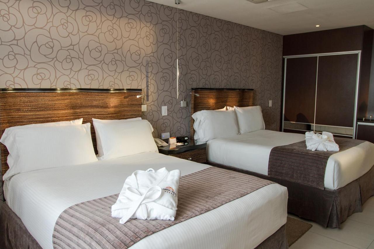 Hotel Camino Real photo
