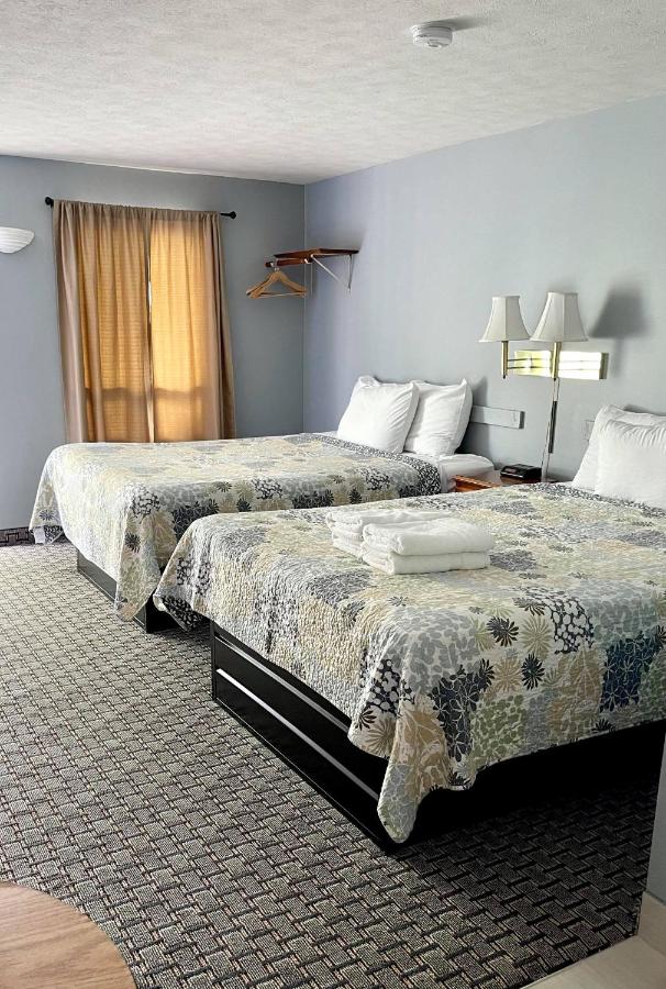 Seacoast Motel and Snackbar — photo 22