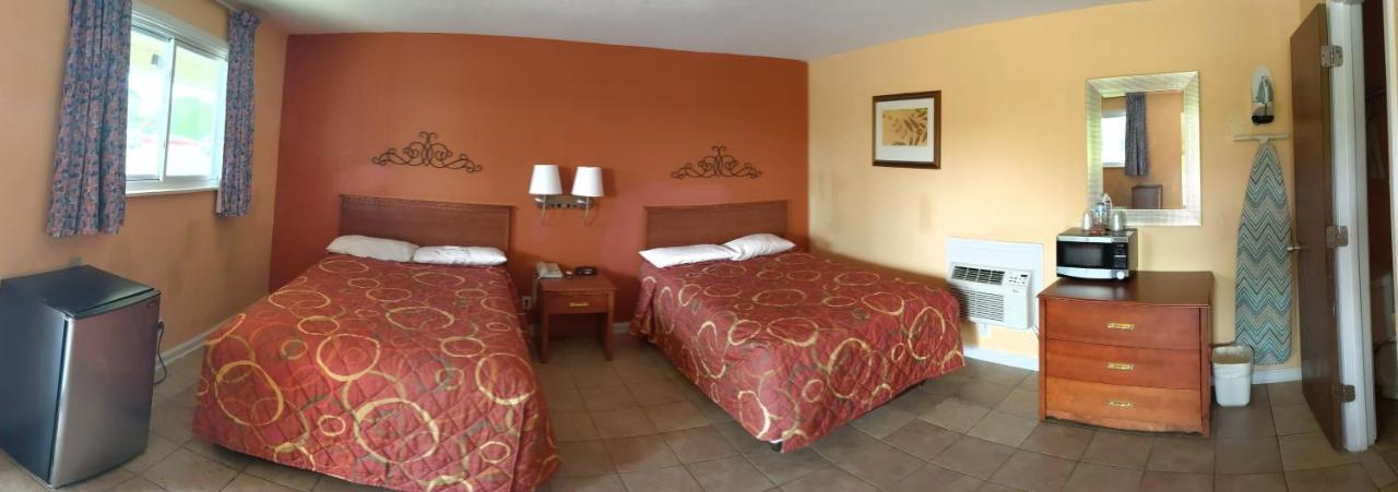Budget Inn — photo 7