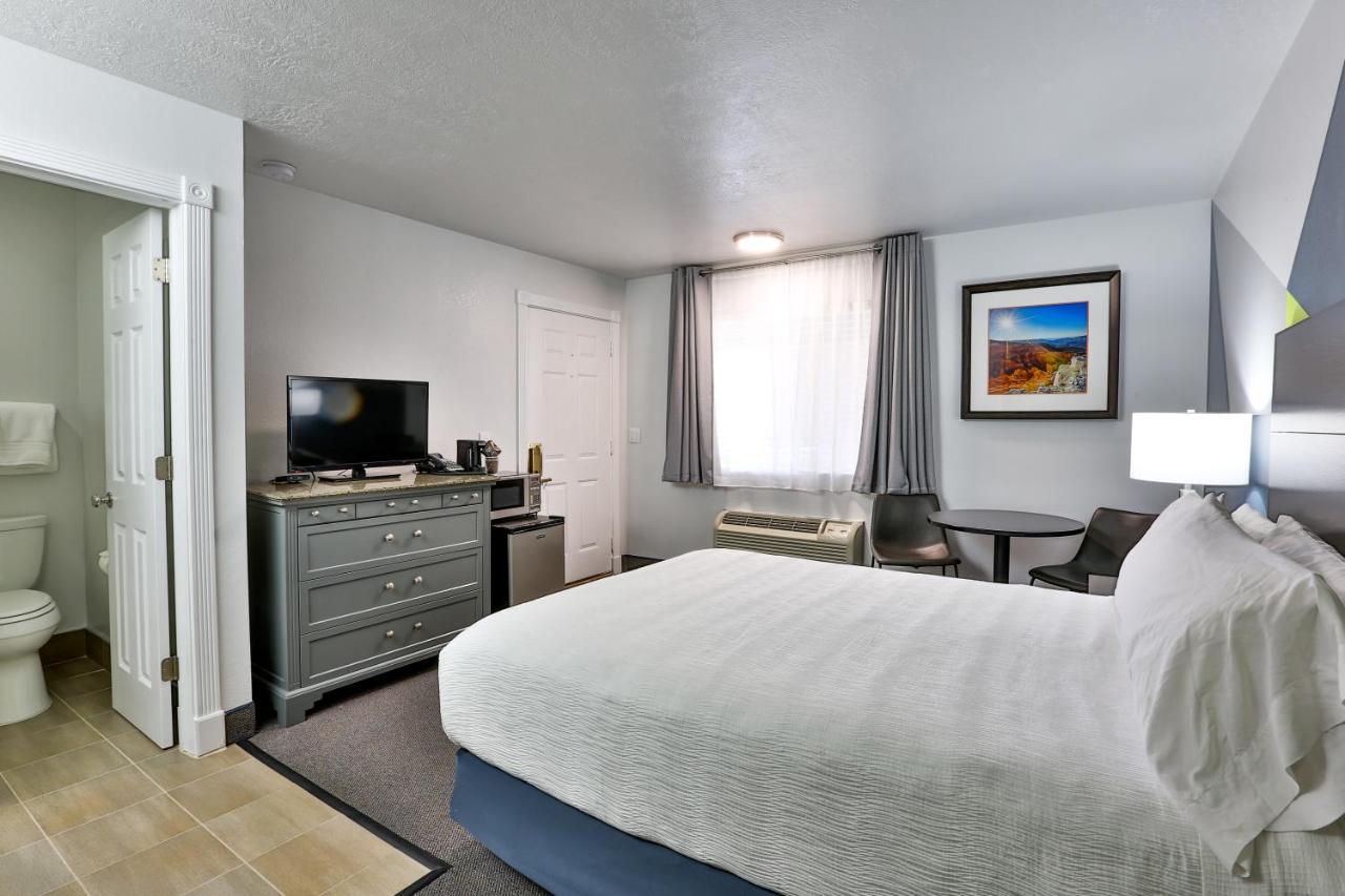 The Chalet — photo 21