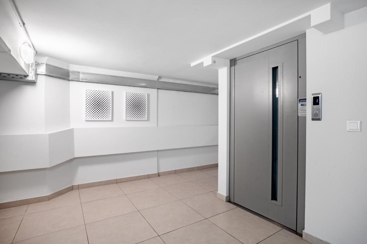 Supreme B2 Apartment in Syntagma - 3