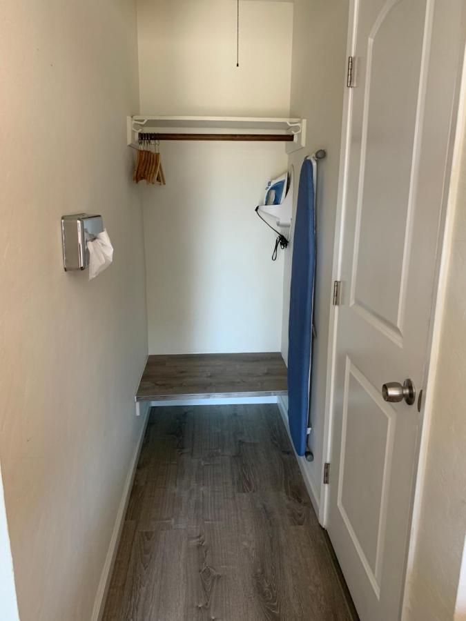 Redwood Inn — photo 11