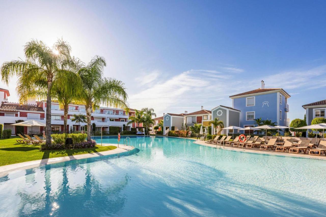 Apartments Cortijo del Mar Resort Estepona - COS02157-EYD ...