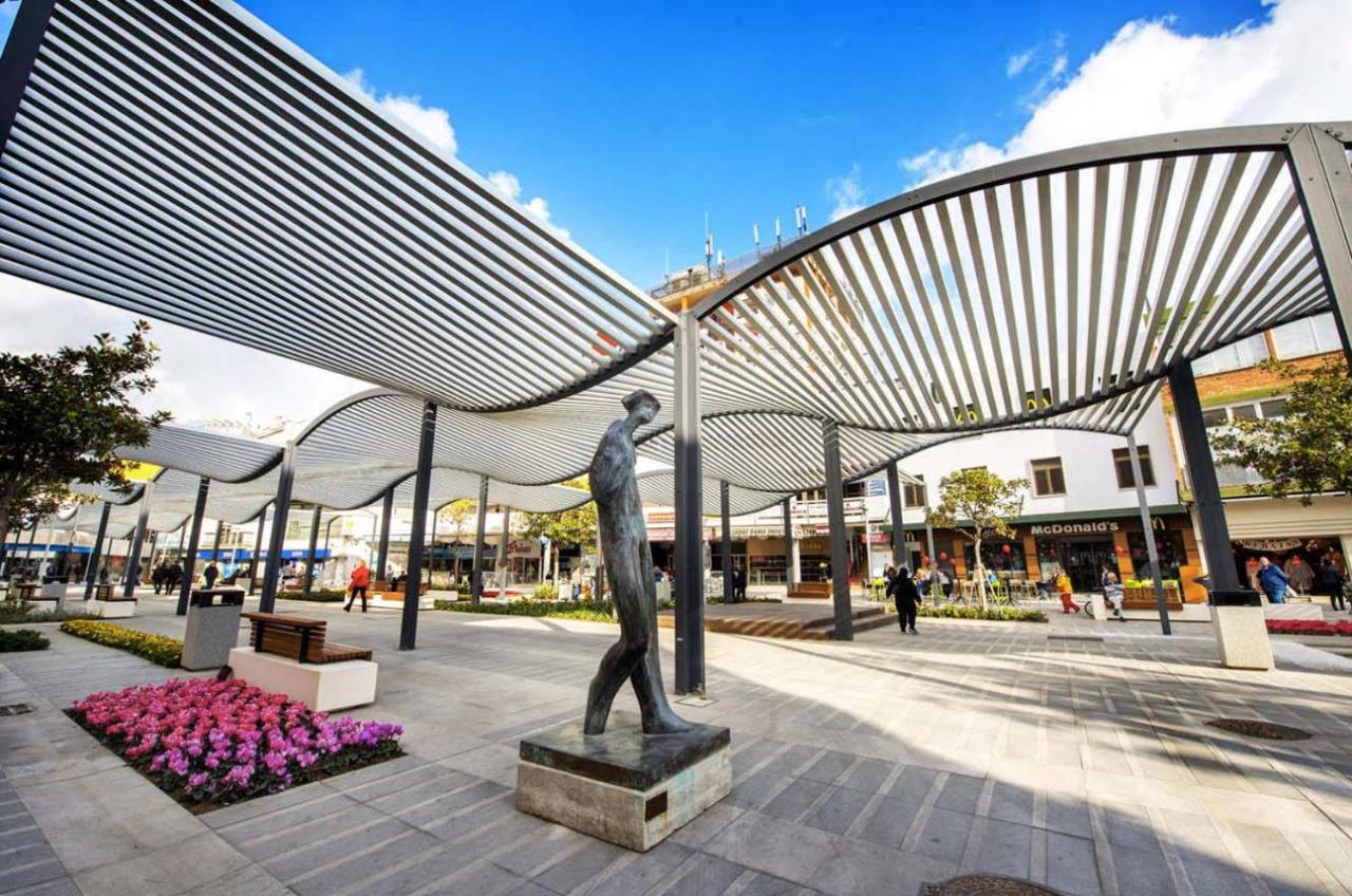 PARIS LUXURY TOWN - Torremolinos, Torremolinos – Updated 2022 ...