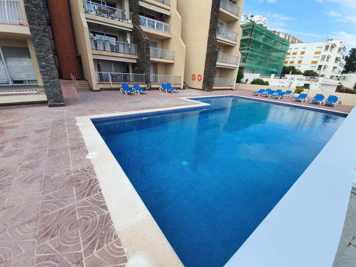 APARTAMENTO CANYELLES BEACH, Roses – Updated 2022 Prices