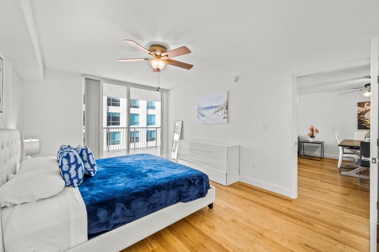 Luxury 1 Bedroom Apartment • Brickell • City and Ocean View - 2