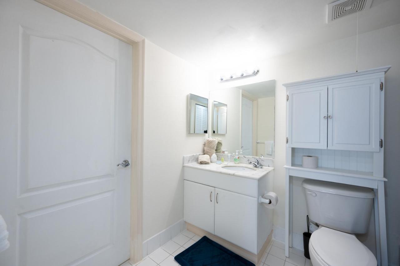 Luxury 1 Bedroom Apartment • Brickell • City and Ocean View - 3