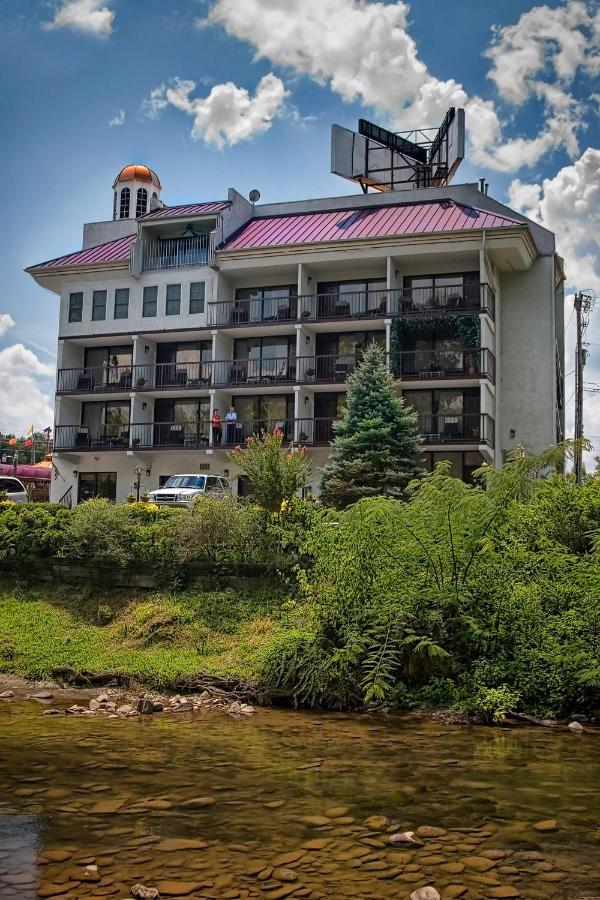 Rivergate Mountain Lodge — photo 1
