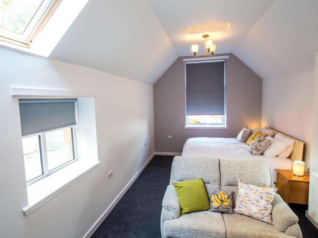 One-Bedroom Suite (Pet Friendly)